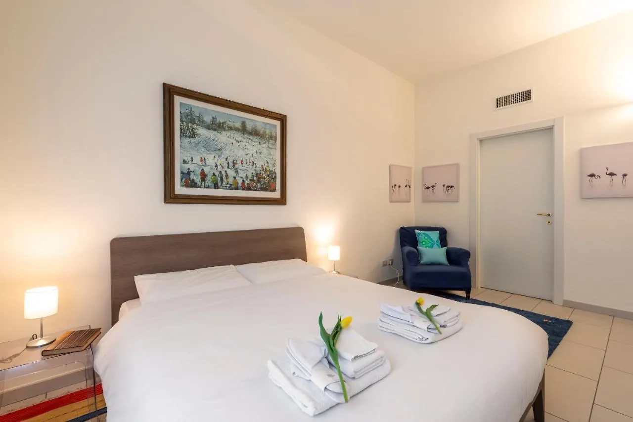 Apartment Coni Zugna, 34 - A Pochi Minuti Da Malpensa E Linate Milan Italy